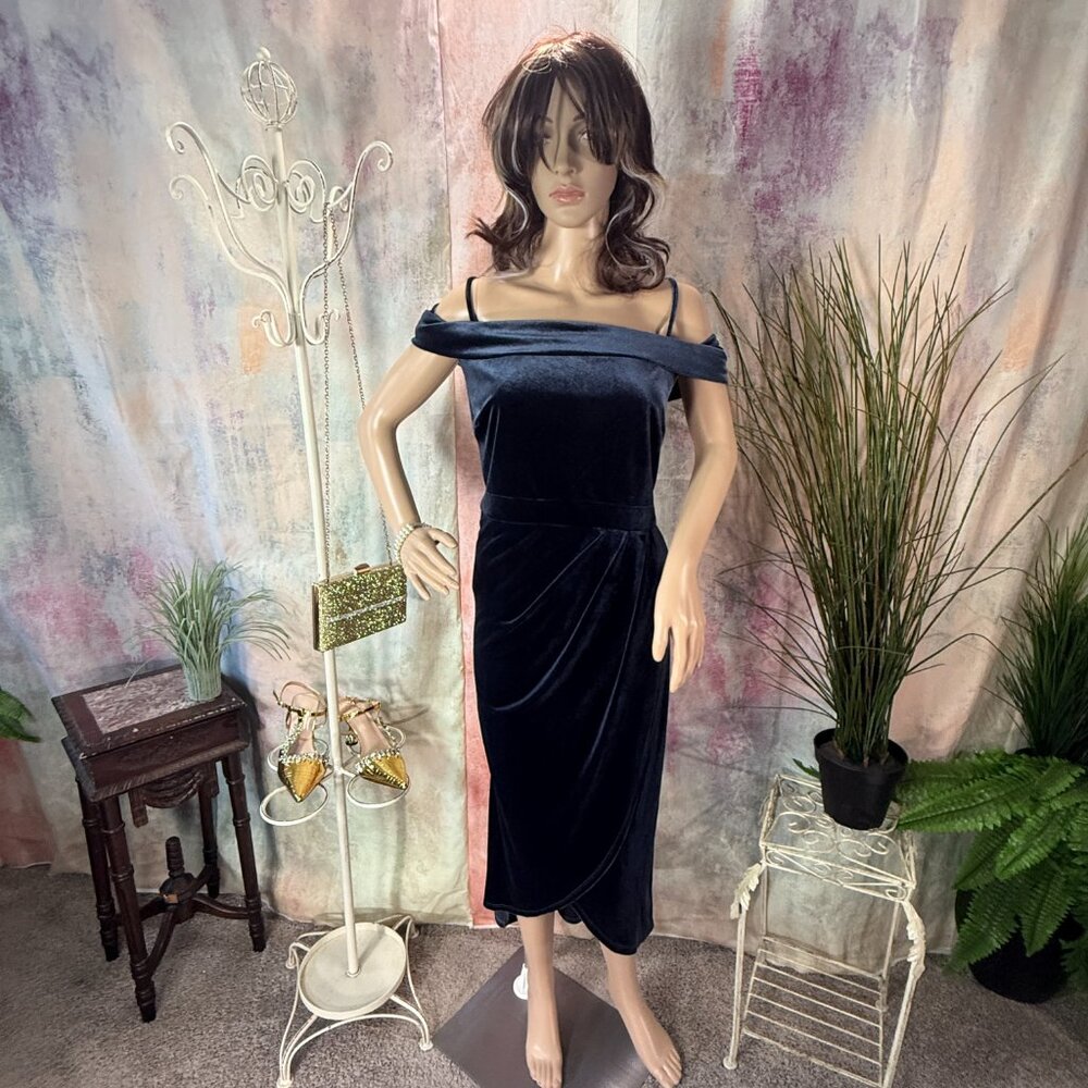 NEW📌Blush Mark French Blue Velvet Off-the-Shoulder Midi Many Occasions Dress - Picture 5 of 16
